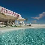 Апартаменты Sea View Gallus In Caesar & Spa, Long *