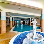 Апартаменты Sea View Gallus In Caesar & Spa, Long